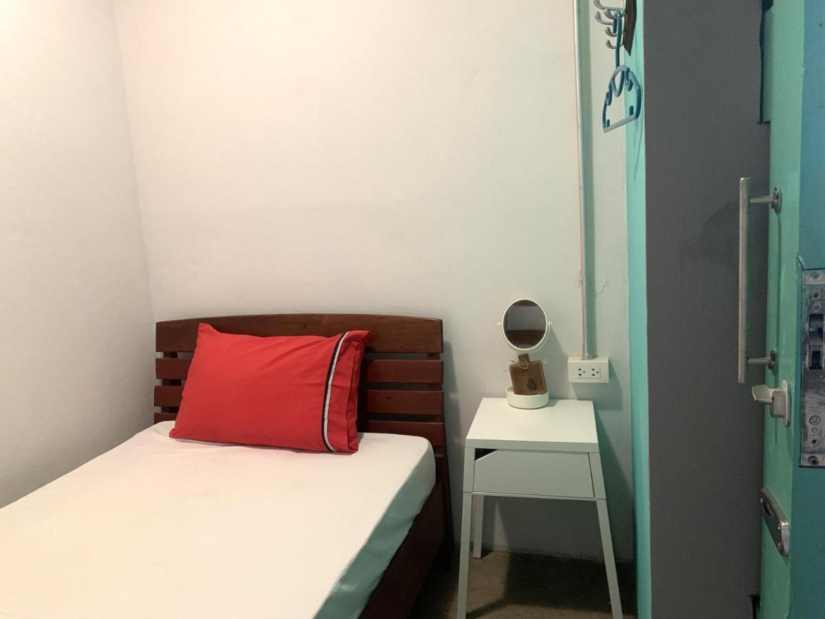 Sleep Sheep Phuket Hostel Sha Eksteriør billede