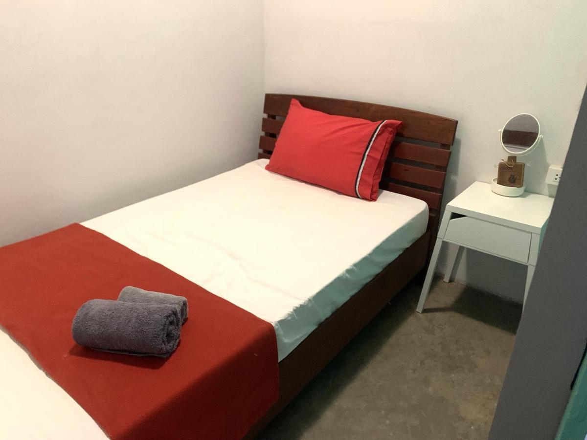 Sleep Sheep Phuket Hostel Sha Eksteriør billede