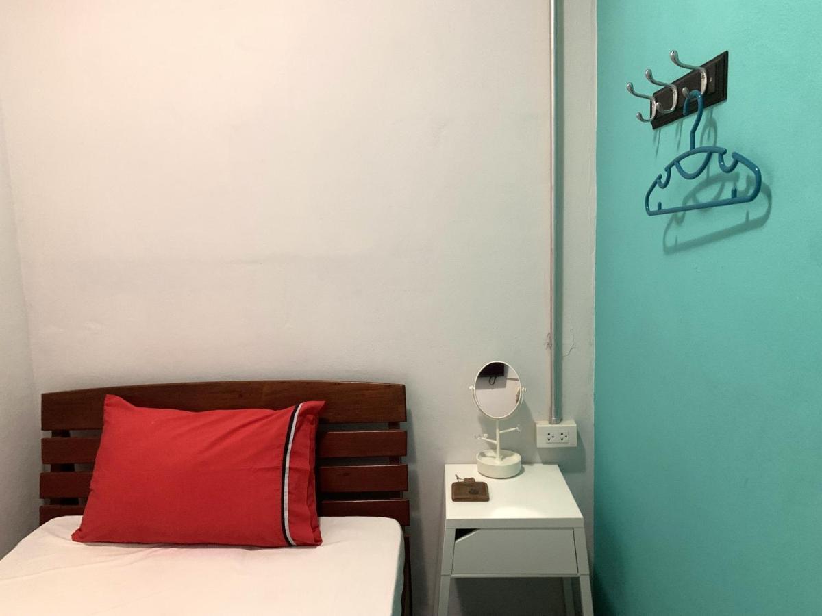 Sleep Sheep Phuket Hostel Sha Eksteriør billede